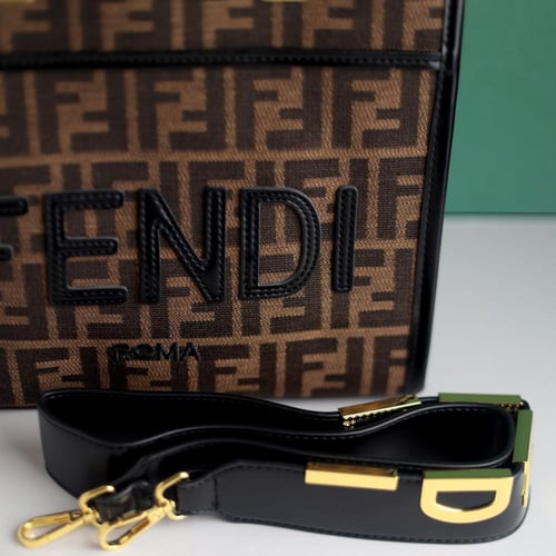 شنطة فندي نسائي F110