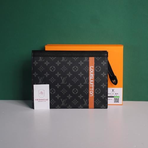 Louis Vuitton Pouch LO132