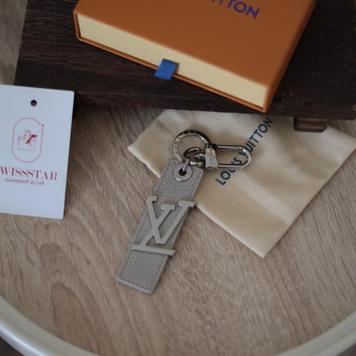 ميداليات لويس فيتون LF103