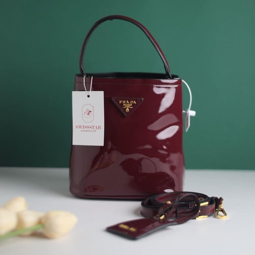 برادا بانير صغير B106