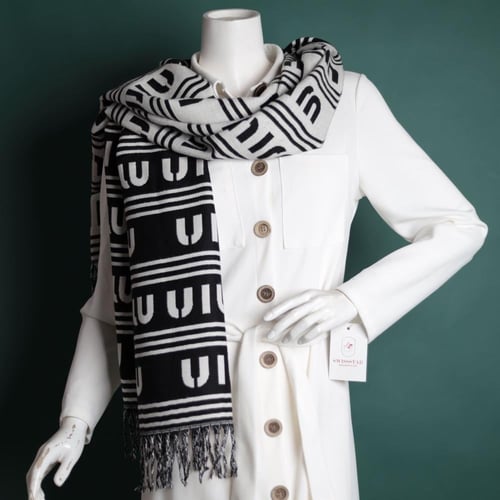 شال ميو ميو MIU10