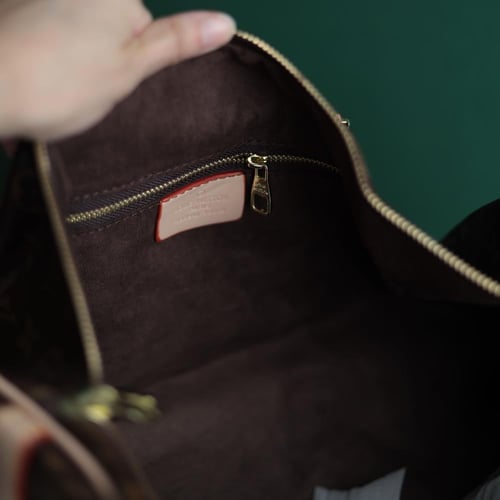 شنطة سفر لويس فيتون LF155