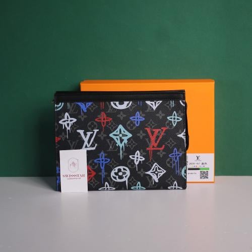Louis Vuitton Pouch LO129