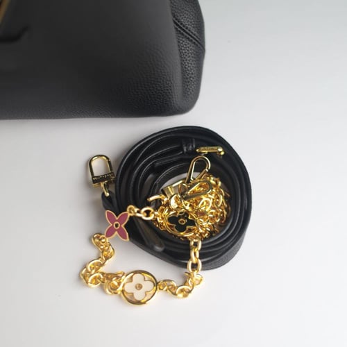 شنطة لويس فيتون كابوسينس LV1