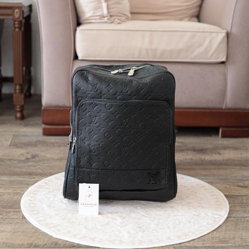 لويس فيتون ديسكوفري باك باق LF170