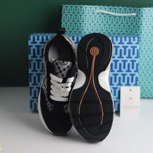 شوز توري بورش T150