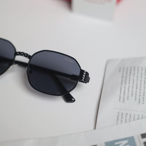 نظارة كارتيير - CR105