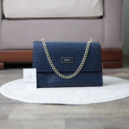 شنطة دكني نسائي D107