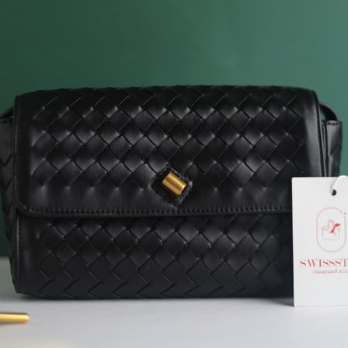 شنطة بوتيغا أنديامو كروس BT103