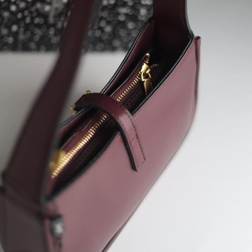 شنطة سان لوران N102