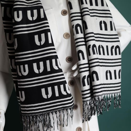 شال ميو ميو MIU10