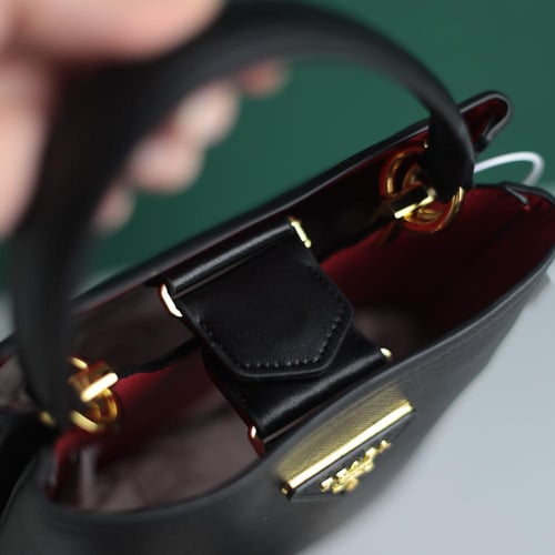 برادا بانير صغير B106