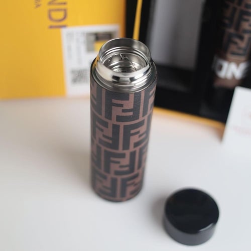 مق وشمسية شانيل C3