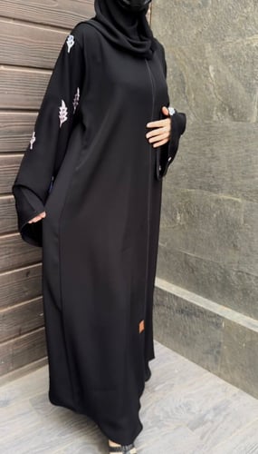 عبايات انترنت كم تطريز