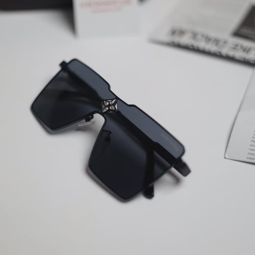 نظارة لويس فيتون - LF68