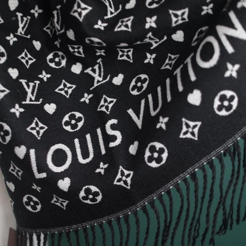 شال لويس فيتون LF110