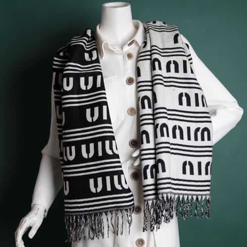 شال ميو ميو MIU10