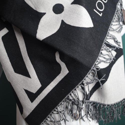 شال لويس فيتون LF110