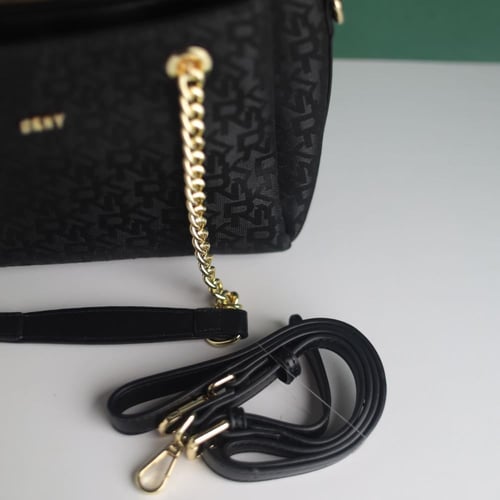 شنطة دكني كروس D110