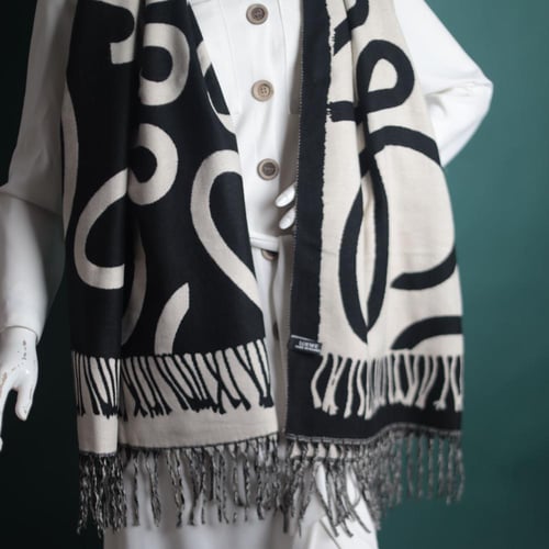 شال لويفي LO103