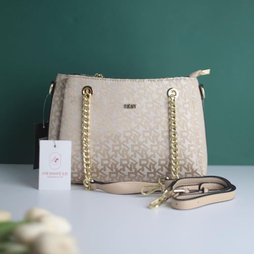 شنطة دكني كروس D110