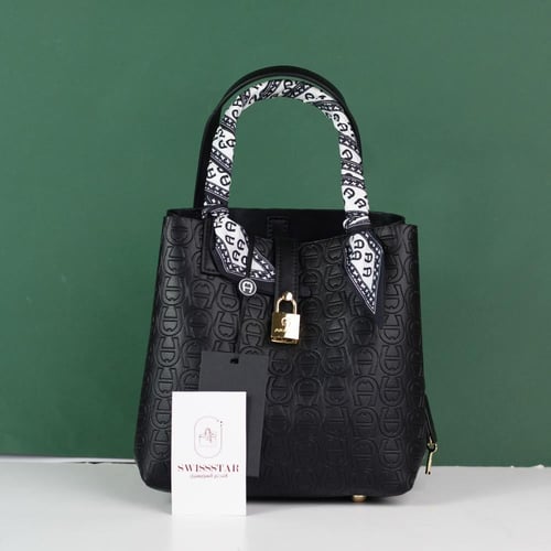 شنطة أقنر A102