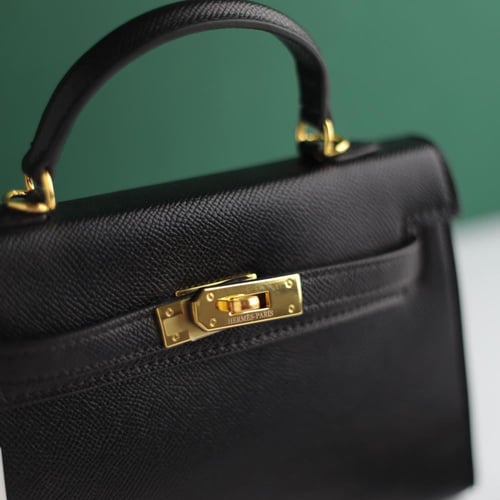 شنطة هرمز نسائي H131