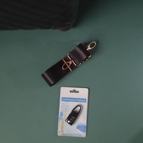 شنطة سفر شانيل C200