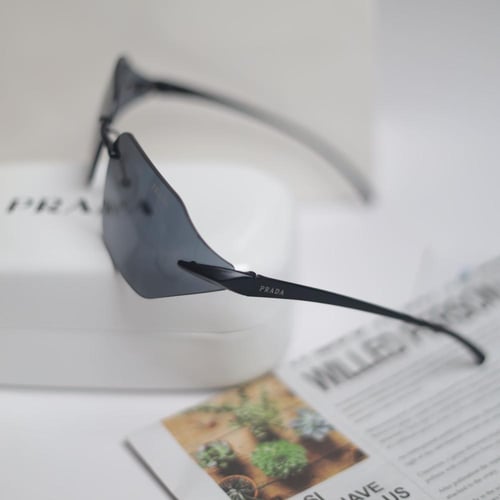 نظارة برادا - P1