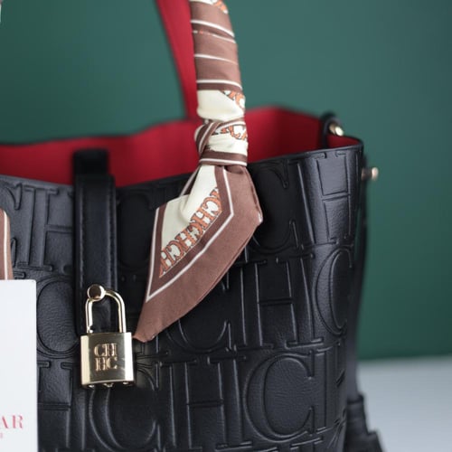 شنطة سي اتش كارولينا CH114