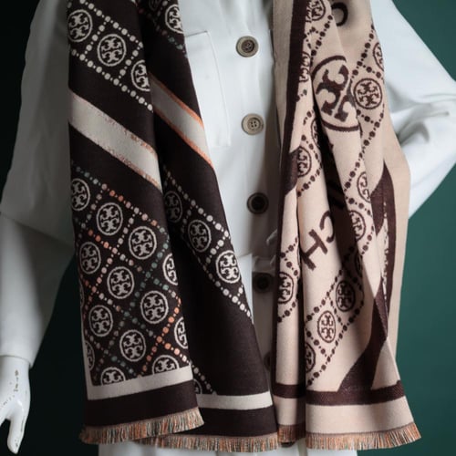 شالات توري بورش