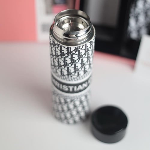 مق وشمسية ديور R1