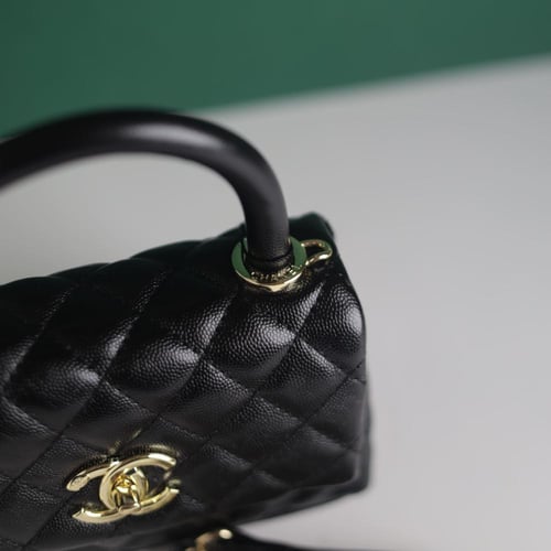 شنطة كوكو شانيل هاندل باج ميني C117