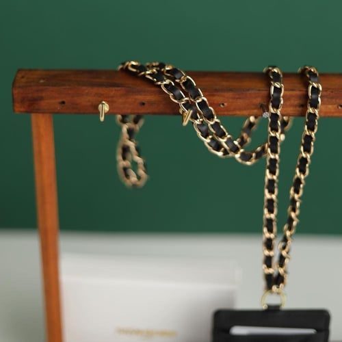 حامل بطاقات فندي F15