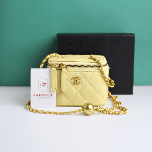 شنطة شانيل فانيتي بدون مسكة C157