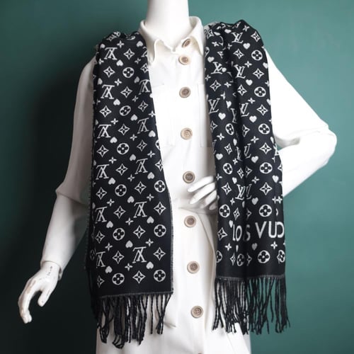 شالات لويس فيتون LF103