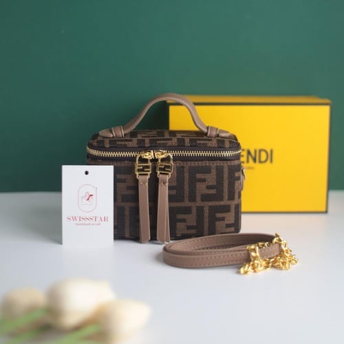 شنطة فندي نسائي F115