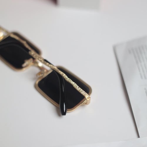 نظارة كارتيير - CR121