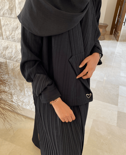 عباية جاكار اسود