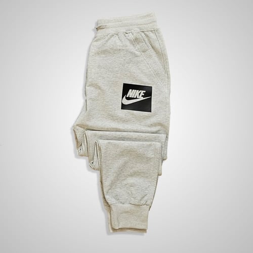 تيشرت اسود just + بنطلون ثلجي رياضي N03