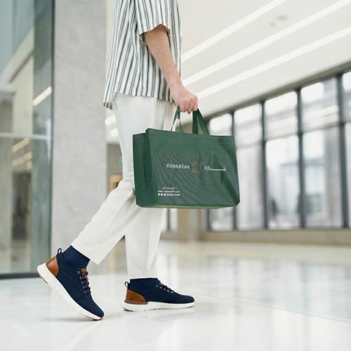 حذاء (DAILY) كاجول عصري بتصميم فاخر باللون الكحلي