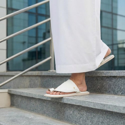 حذاء سعودي كاجول بريميوم فليكس باللون الأبيض 3rd C...