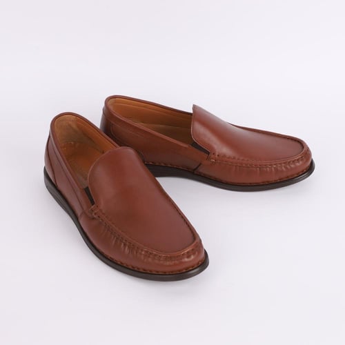 حذاء (DAILY) SLIP-ON فلات جلد بقر طبيعي باللون الج...