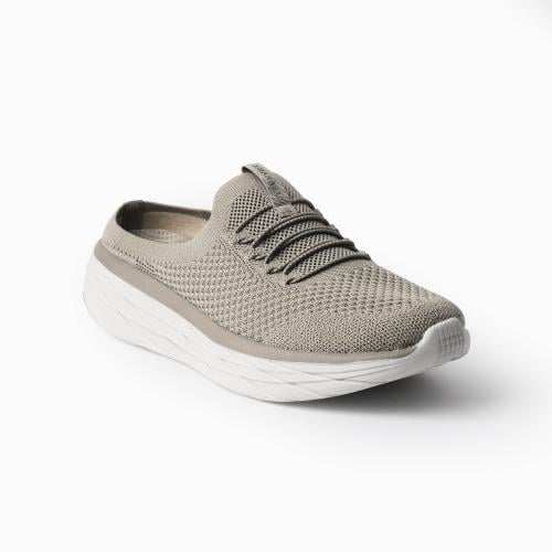 حذاء (DAILY) كاجول عصري بتصميم عملي باللون البيج 0...