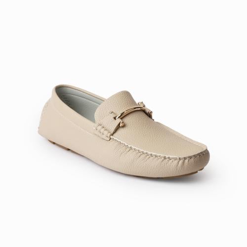 حذاء (DAILY) عملي بجلد فاخر اللون البيج