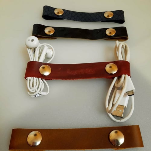 وصلة تثبيت الكمامة من الجلد الطبيعي