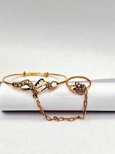 أسوارة مع خاتم (أطفال)