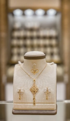 نصف طقم معين