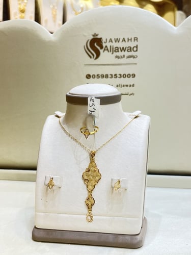 نصف طقم مشبك