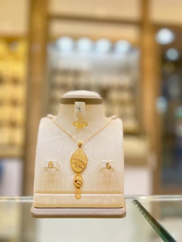 نصف طقم الوردة